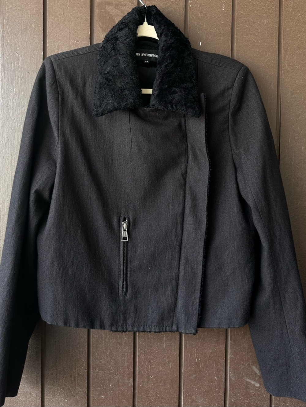Ann Demeulemeester Women's Black Short Zip Jacket Faux Fur Trim Collar EU 44